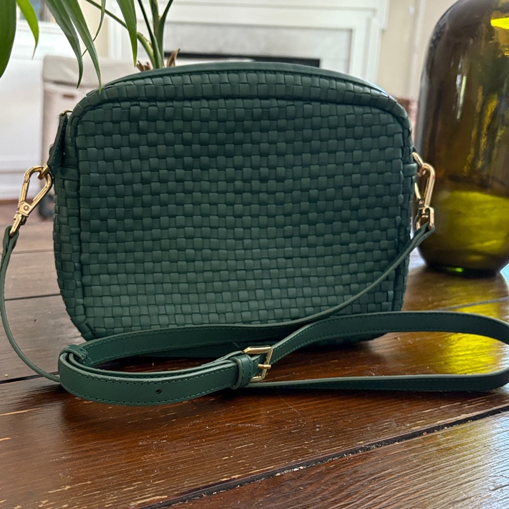Quince Forest Green Woven Crossbody Bag